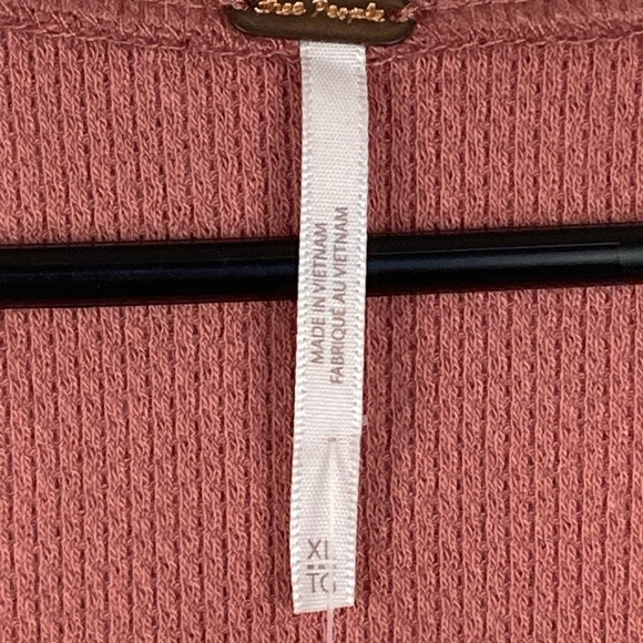 Free People Top-Rose Smoke Color. - Picture 6 of 7
